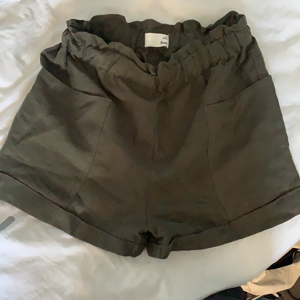 Wilfred Free Linen Blend Cargo Short